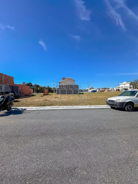 Terreno à venda no Condomínio Colinas do Sol em Tremembé | 250 m², plano e vista para serra: 3ª foto da galeria de imagens do imóvel