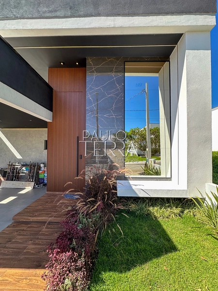 Casa nova alto padrão 3 quartos, escritório e piscina. Condomínio fechado em Tremembé SP: 3ª foto da galeria de imagens do imóvel