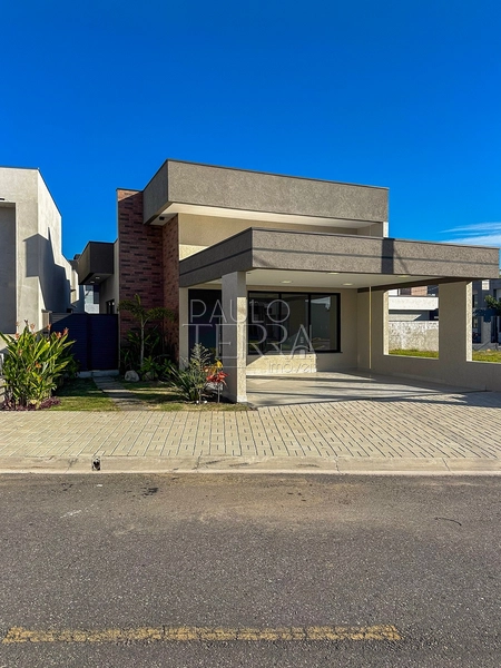 Casa em condomínio fechado em Tremembé pronta para morar, com armários planejados em todos os ambientes, energia fotovoltaica e piscina.: 95ª foto da galeria de imagens do imóvel