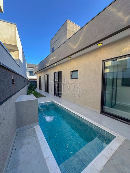 Casa em condomínio fechado em Tremembé pronta para morar, com armários planejados em todos os ambientes, energia fotovoltaica e piscina.: 34ª foto da galeria de imagens do imóvel