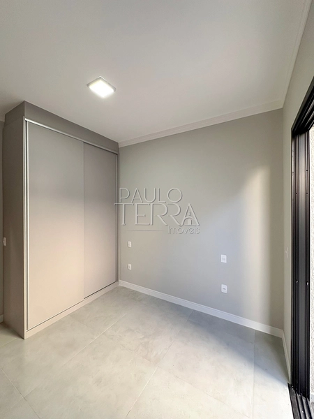 Casa em condomínio fechado em Tremembé pronta para morar, com armários planejados em todos os ambientes, energia fotovoltaica e piscina.: 47ª foto da galeria de imagens do imóvel