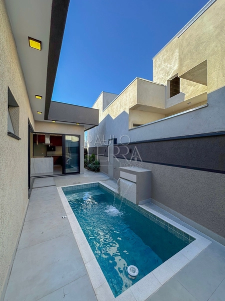 Casa em condomínio fechado em Tremembé pronta para morar, com armários planejados em todos os ambientes, energia fotovoltaica e piscina.: 4ª foto da galeria de imagens do imóvel