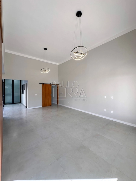 Casa em condomínio fechado em Tremembé pronta para morar, com armários planejados em todos os ambientes, energia fotovoltaica e piscina.: 82ª foto da galeria de imagens do imóvel