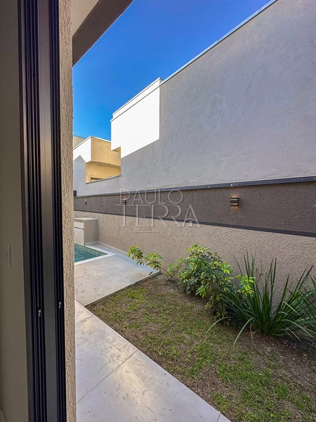 Casa em condomínio fechado em Tremembé pronta para morar, com armários planejados em todos os ambientes, energia fotovoltaica e piscina.: 54ª foto da galeria de imagens do imóvel