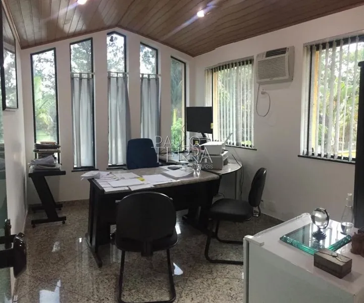 Sobrado com vista para o lado - Condomínio Chácaras Cataguá - Taubaté: 16ª foto da galeria de imagens do imóvel