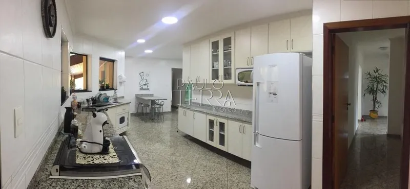 Sobrado com vista para o lado - Condomínio Chácaras Cataguá - Taubaté: 14ª foto da galeria de imagens do imóvel