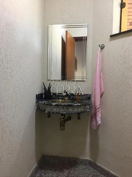 Sobrado com vista para o lado - Condomínio Chácaras Cataguá - Taubaté: 8ª foto da galeria de imagens do imóvel