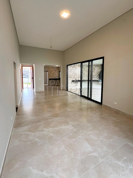 Casa térrea nova à venda no Araucárias em Tremembé | 3 quartos, área gourmet independente, cozinha espaçosa e quintal: 6ª foto da galeria de imagens do imóvel