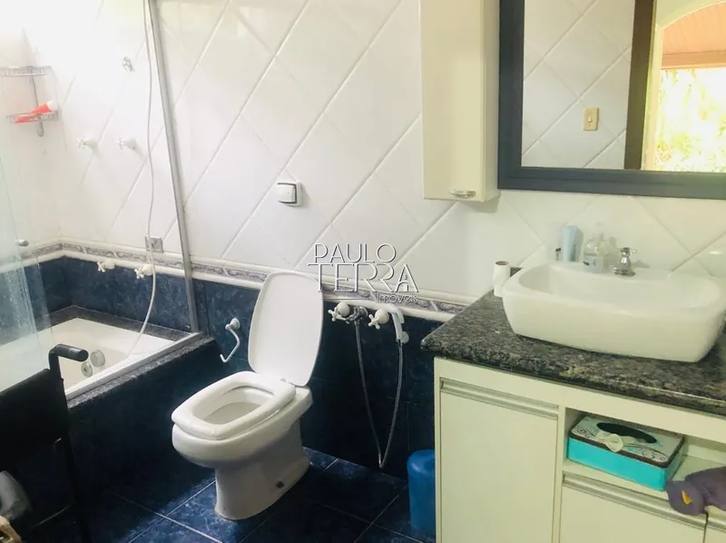 Casa em frente ao lago no Condomínio Chácaras Cataguá em Taubaté SP: 30ª foto da galeria de imagens do imóvel