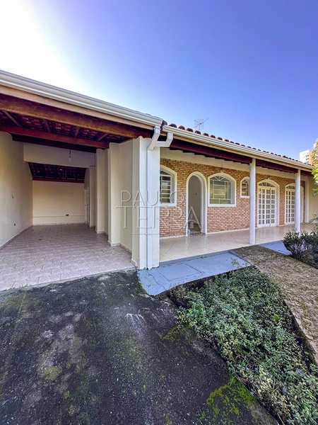 Casa com Terreno de 600 m² no Jardim das Nações em Taubaté | Quintal Amplo e Edícula Completa: 9ª foto da galeria de imagens do imóvel