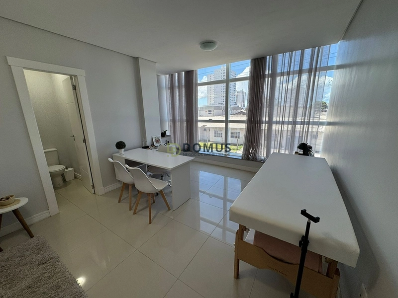 Sala comercial: 2ª foto da galeria de imagens do imóvel