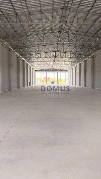 Pavilhão na entrada de Tramandaí: 3ª foto da galeria de imagens do imóvel