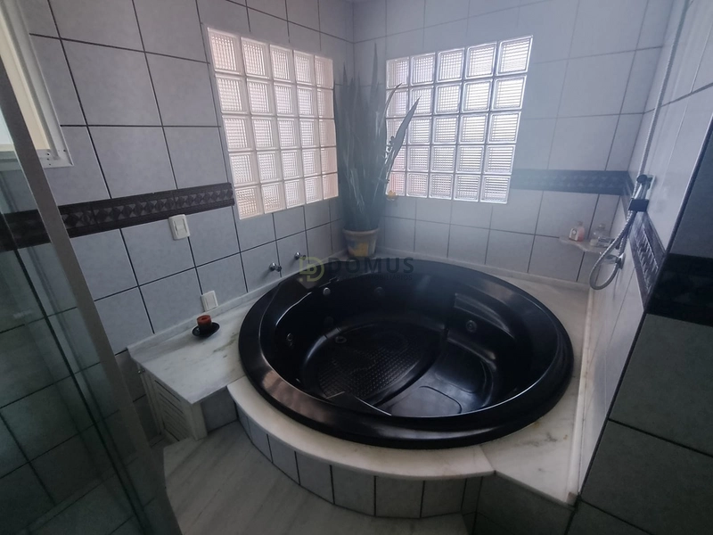 Locação Anual: 2ª foto da galeria de imagens do imóvel