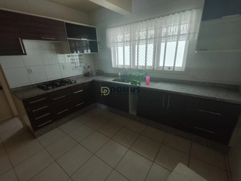 Casa proximo ao centro: 8ª foto da galeria de imagens do imóvel