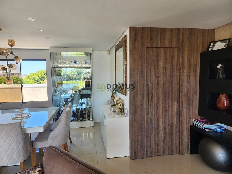 Casa em imbé: 2ª foto da galeria de imagens do imóvel