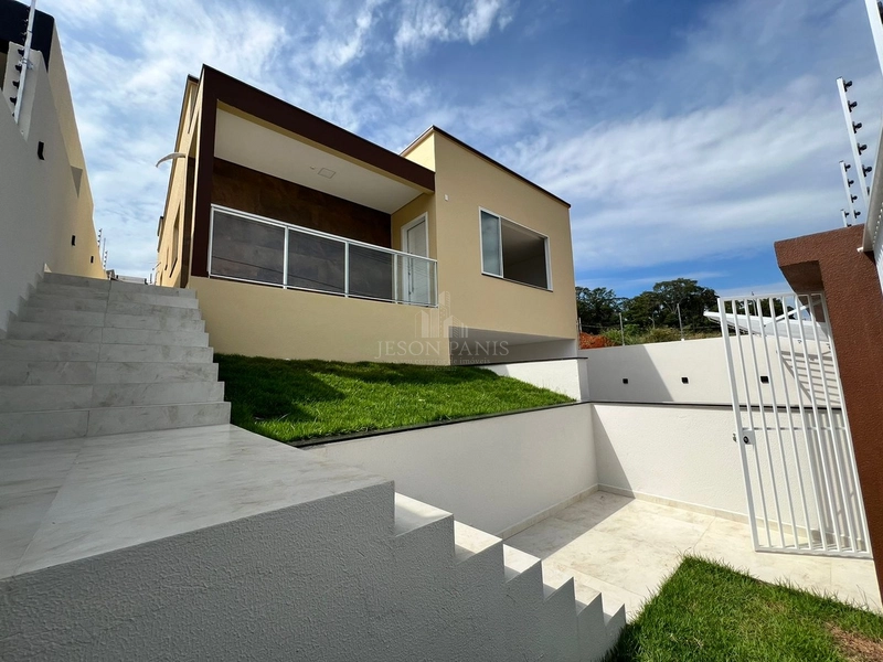 CASA COM 1 SUÍTE + 2 DORMITÓRIOS COM PISCINA!: 8ª foto da galeria de imagens do imóvel