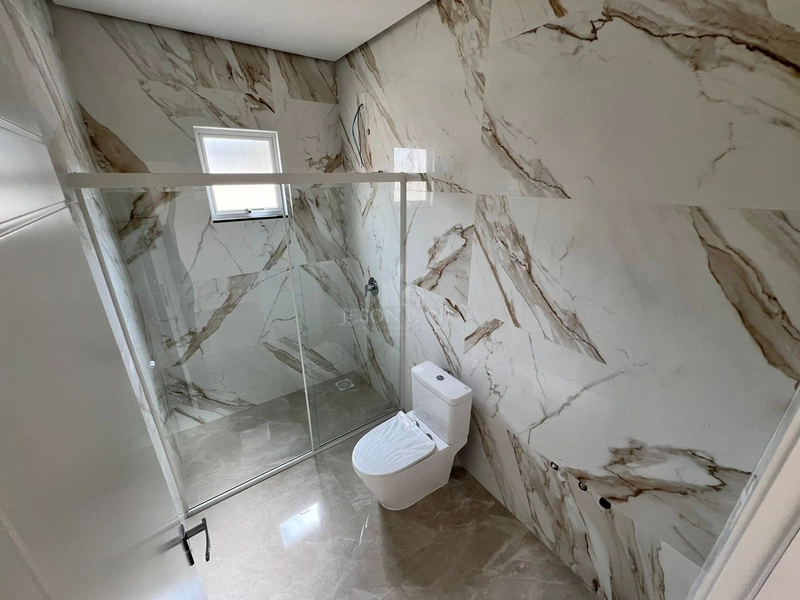CASA COM 1 SUÍTE + 2 DORMITÓRIOS COM PISCINA!: 11ª foto da galeria de imagens do imóvel