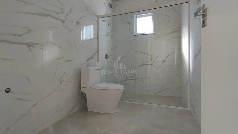 CASA COM 1 SUÍTE + 2 DORMITÓRIOS COM PISCINA!: 1ª foto da galeria de imagens do imóvel