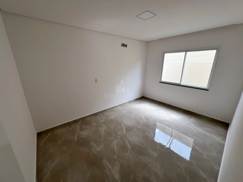 CASA COM 1 SUÍTE + 2 DORMITÓRIOS COM PISCINA!: 14ª foto da galeria de imagens do imóvel