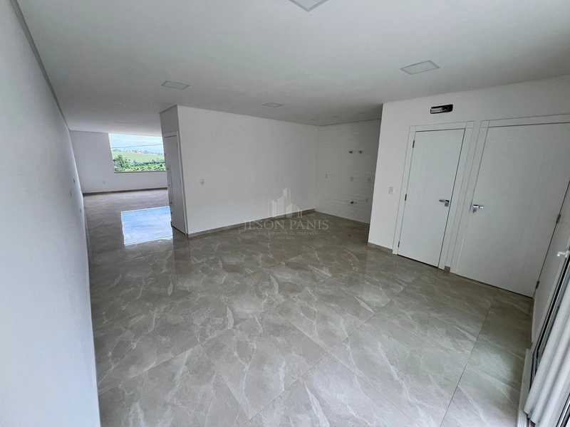 CASA COM 1 SUÍTE + 2 DORMITÓRIOS COM PISCINA!: 15ª foto da galeria de imagens do imóvel