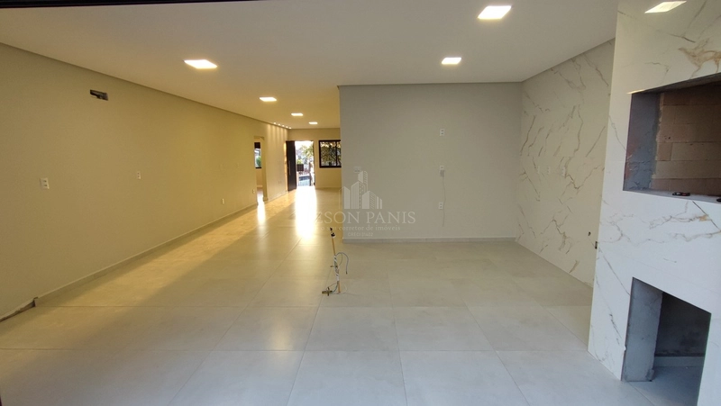 CASA A VENDA NO ESPLANADA: 5ª foto da galeria de imagens do imóvel