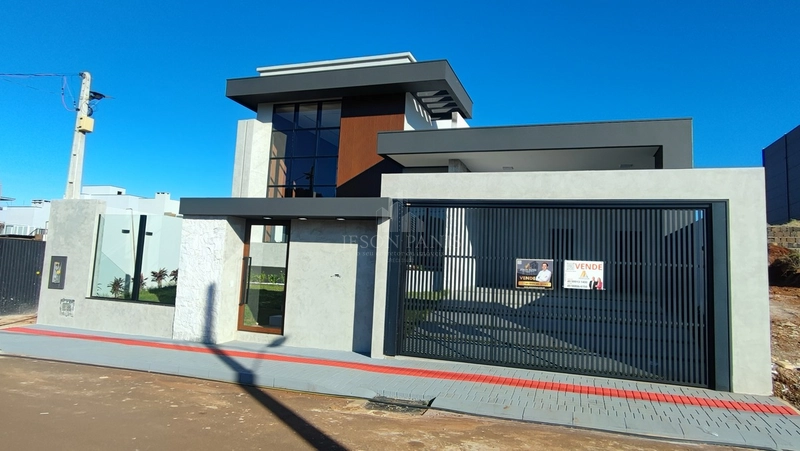 CASA TERREA COM 3 SUÍTES: 1ª foto da galeria de imagens do imóvel