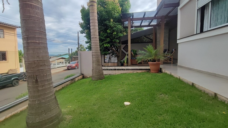 CASA NO BAIRRO SANTO ANTONIO: 1ª foto da galeria de imagens do imóvel