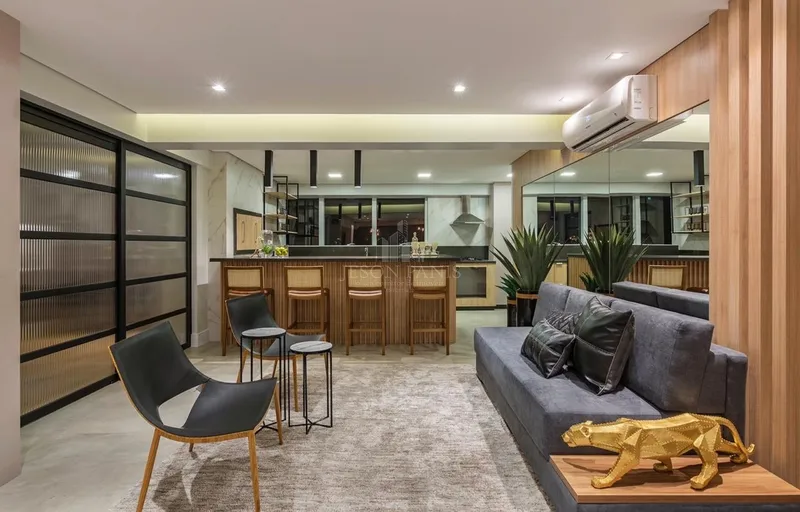 Apartamento com Três suítes: 8ª foto da galeria de imagens do imóvel