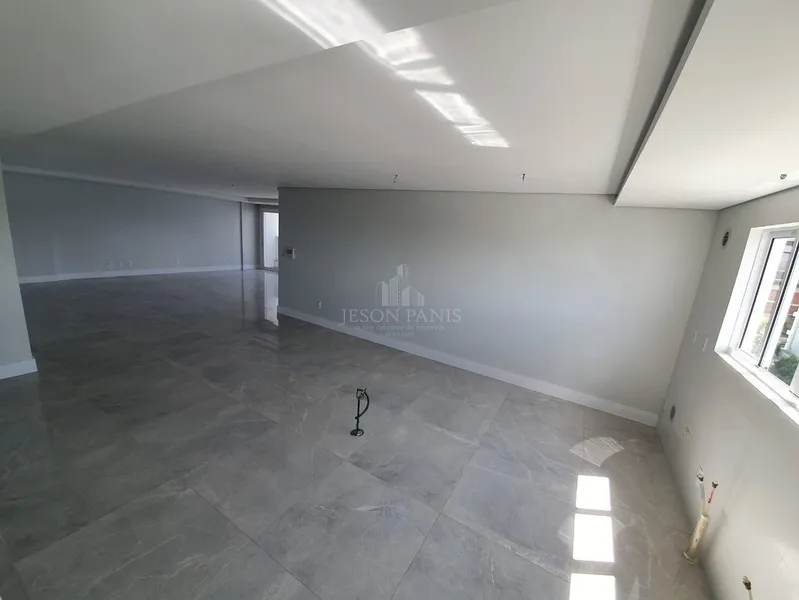 Apartamento com Três suítes: 19ª foto da galeria de imagens do imóvel