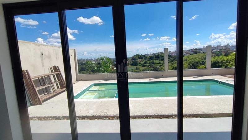 CASA NOVA COM VISTA PANORAMICA: 3ª foto da galeria de imagens do imóvel