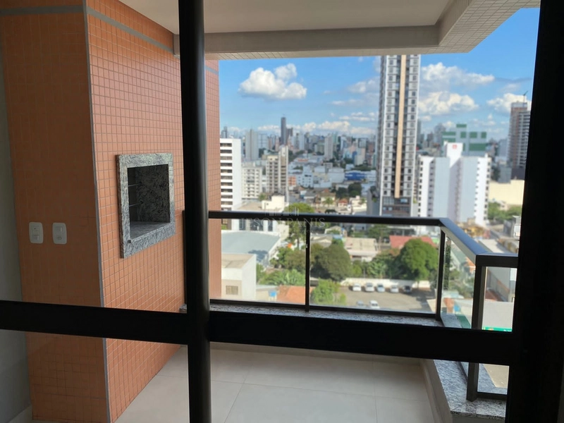 Suíte mais dois dormitórios: 1ª foto da galeria de imagens do imóvel