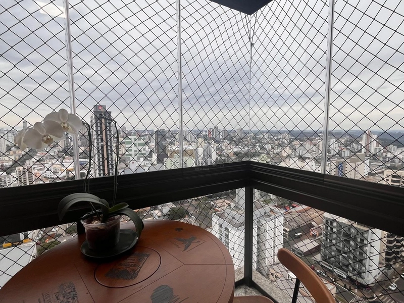 Suíte mais dois dormitórios: 2ª foto da galeria de imagens do imóvel