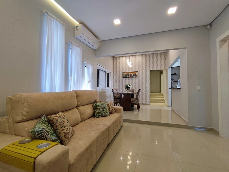 Casa á venda 1 suíte + 2 dormitórios no Presidente Médici.: 2ª foto da galeria de imagens do imóvel