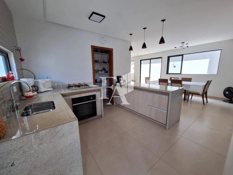 Casa à venda no Vale dos Cristais, Macaé/RJ: 12ª foto da galeria de imagens do imóvel