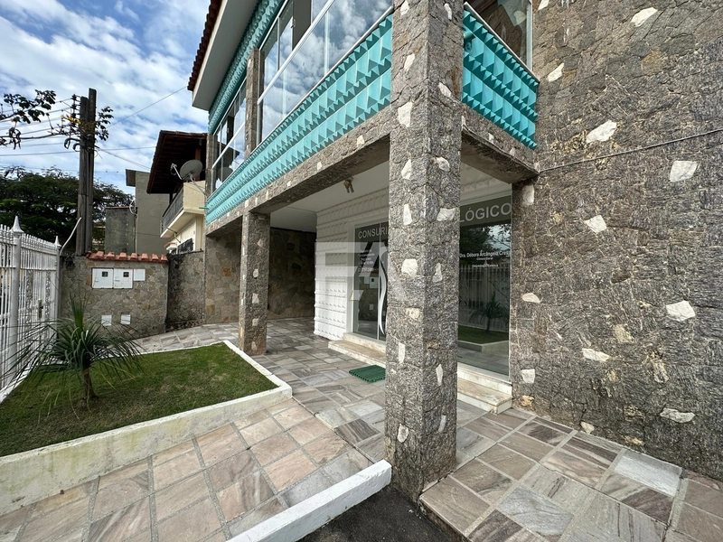 Casa Comercial á venda, Bairro Imbetiba, Macaé/RJ: 1ª foto da galeria de imagens do imóvel