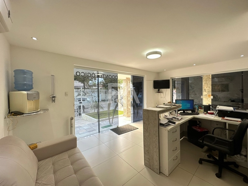 Casa Comercial á venda, Bairro Imbetiba, Macaé/RJ: 9ª foto da galeria de imagens do imóvel