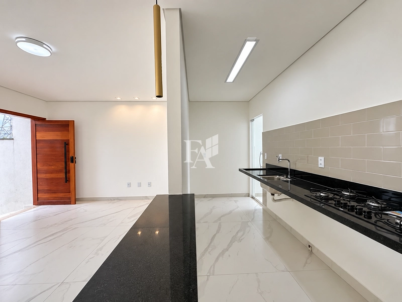 Casa à Venda, Vale das Palmeiras, Macaér/RJ: 4ª foto da galeria de imagens do imóvel