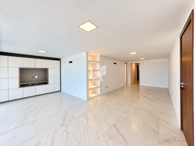 Apartamento à venda, Praia do Pecado, Macaé/RJ: 2ª foto da galeria de imagens do imóvel