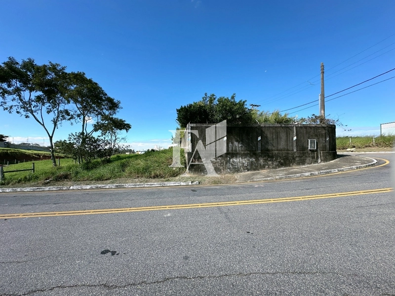 Terreno à venda no Bairro São Marcos, MACAÉ\\RJ: 1ª foto da galeria de imagens do imóvel