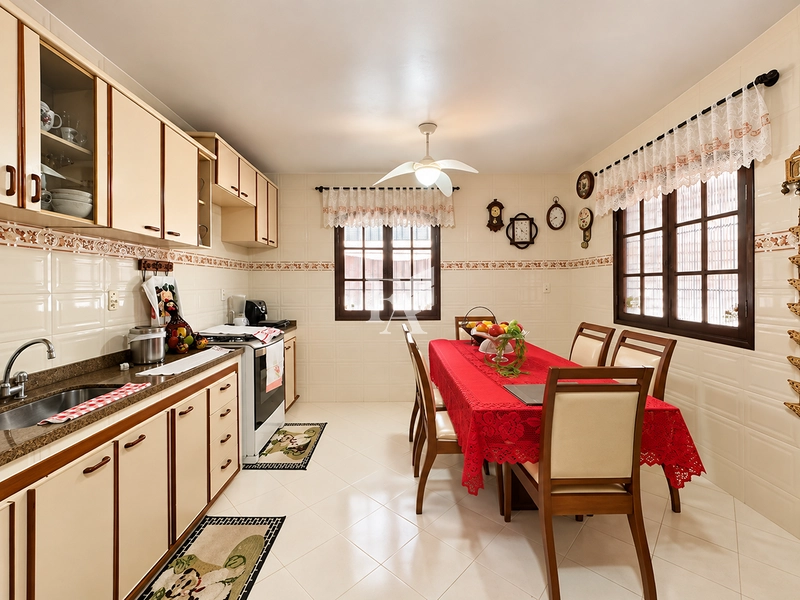 Casa à venda, Bairro Costa do Sol, Macaé/RJ: 3ª foto da galeria de imagens do imóvel