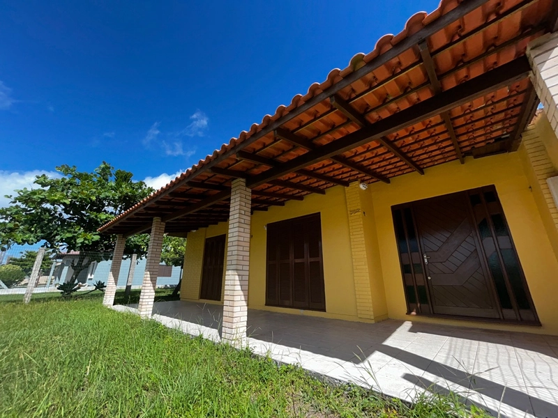 CASA A VENDA A 50m DO MAR EM ATLÂNTIDA SUL!: 21ª foto da galeria de imagens do imóvel