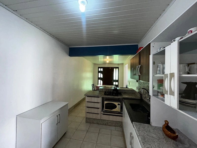 CASA A VENDA A 50m DO MAR EM ATLÂNTIDA SUL!: 6ª foto da galeria de imagens do imóvel