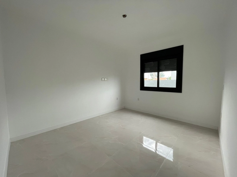 Casa à venda Atlandida Sul: 10ª foto da galeria de imagens do imóvel