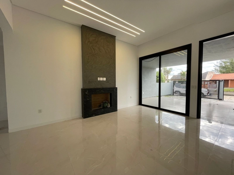Casa à venda Atlandida Sul: 5ª foto da galeria de imagens do imóvel