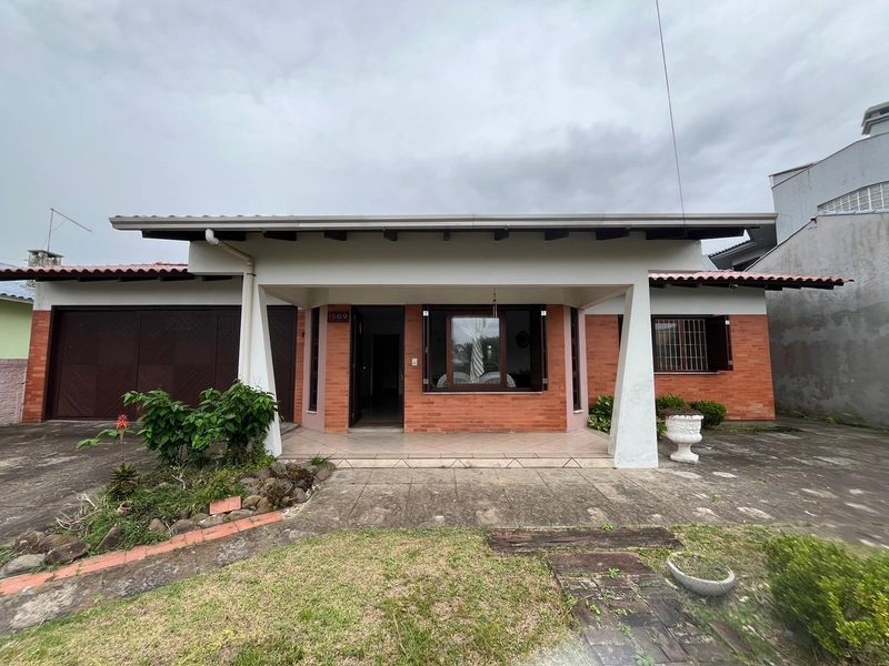 Casa à venda em Atlântida!: 1ª foto da galeria de imagens do imóvel