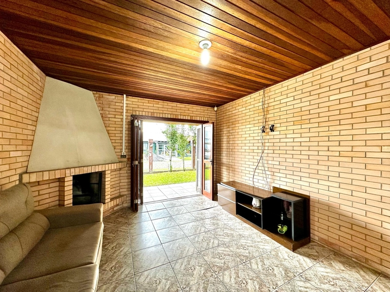 CASA A VENDA 350METROS DO MAR EM ATLÂNTIDA SUL!: 4ª foto da galeria de imagens do imóvel
