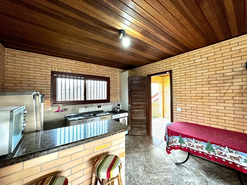 CASA A VENDA 350METROS DO MAR EM ATLÂNTIDA SUL!: 10ª foto da galeria de imagens do imóvel