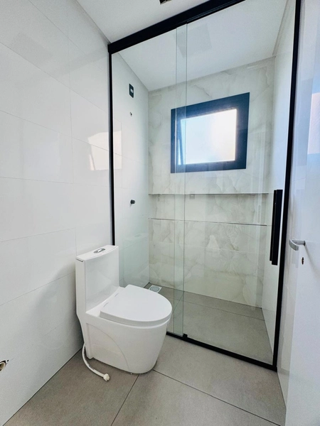 CASA NUNCA HABITADA A VENDA EM XANGRI-LÁ -RAINHA DO MAR!: 8ª foto da galeria de imagens do imóvel