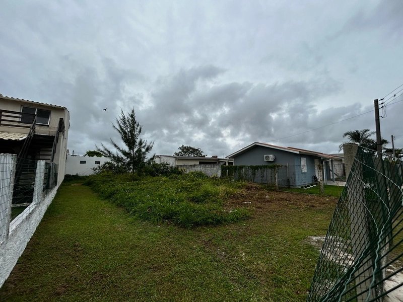 Terreno com Otima Localização!!: 2ª foto da galeria de imagens do imóvel