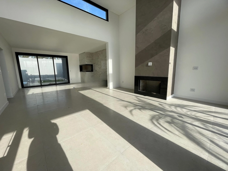 Casa à venda em Atlântida Sul!: 3ª foto da galeria de imagens do imóvel